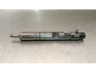 Recambio de inyector para renault twingo ii (cn0_) 1.5 dci (cn0e) referencia OEM IAM 8200815416 EJBR05102D