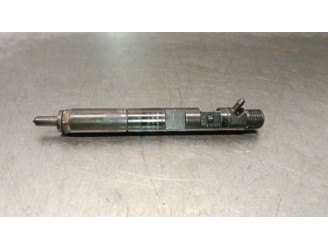 Recambio de inyector para renault twingo ii (cn0_) 1.5 dci (cn0e) referencia OEM IAM 8200815416 EJBR05102D