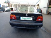 bmw 5 (e39) del año 2000