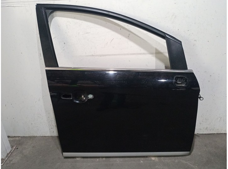 Replacement front right door for ford kuga ii (dm2) 2.0 tdci OEM IAM reference 1712678 1712678