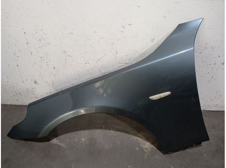 Replacement front left fender for BMW 5 (E60) 520 I OEM IAM reference 41357111429 41357111429