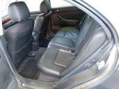 toyota avensis (_t25_) del año 2005