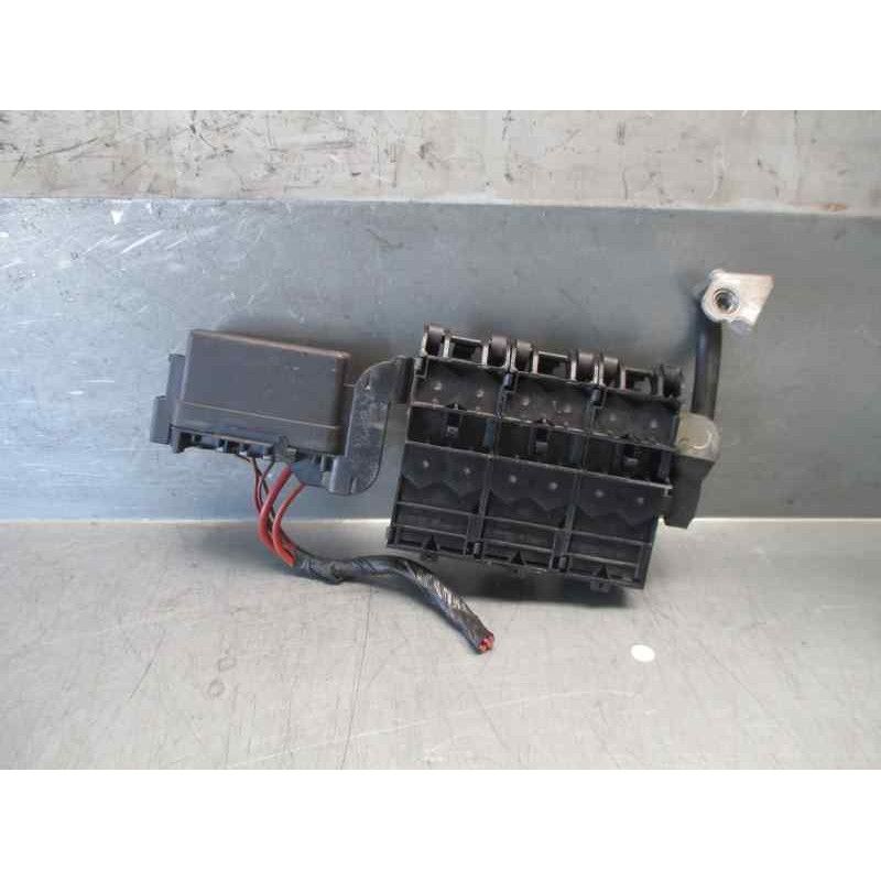 Recambio de caja reles / fusibles para seat ibiza (6l1) 1.9 tdi referencia OEM IAM 6Q0915345B 