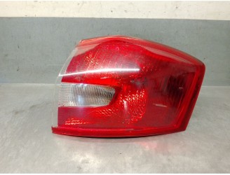 RIGHT REAR TAIL LIGHT 8V4113404AH 1710611 167098