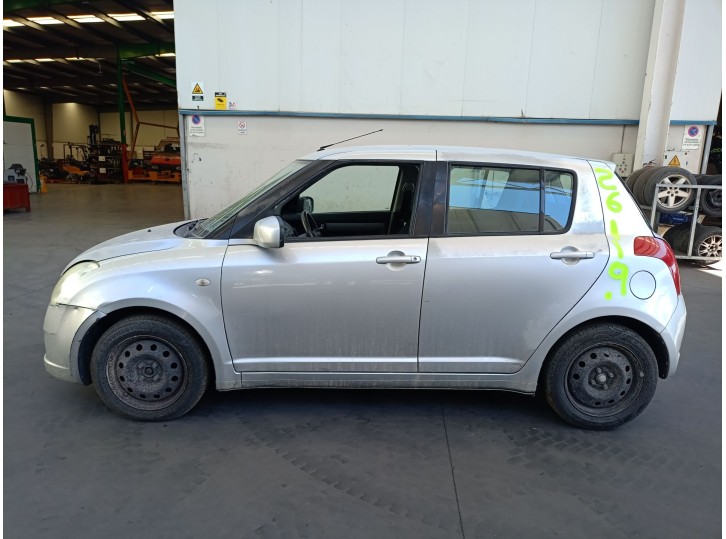 SUZUKI SWIFT III (MZ, EZ)