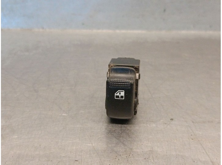 Recambio de mando elevalunas delantero derecho para hyundai tucson (jm) 2.0 crdi referencia OEM IAM 935752E050Z9 935752E050Z9 