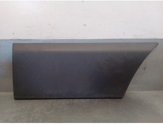 Recambio de molduras traseras para renault master iii furgoneta (fv) 2.3 dci 135 fwd (fv0n, fv08) referencia OEM IAM 768F20006R 
