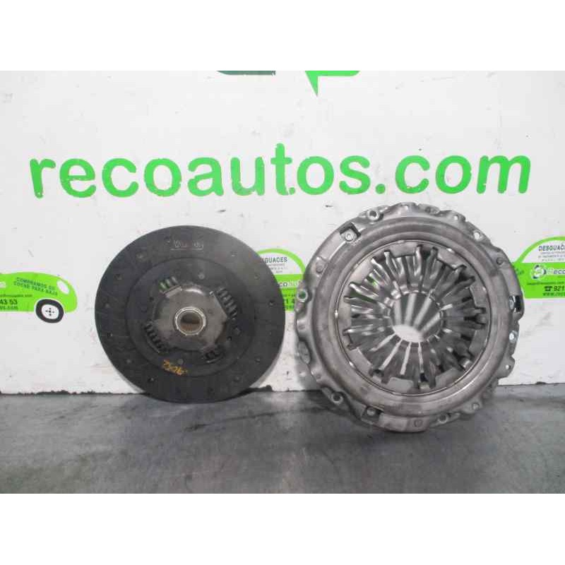 Recambio de kit embrague para renault kangoo (f/kc0) express comfort 4x4 referencia OEM IAM 230512A0141  VALEO