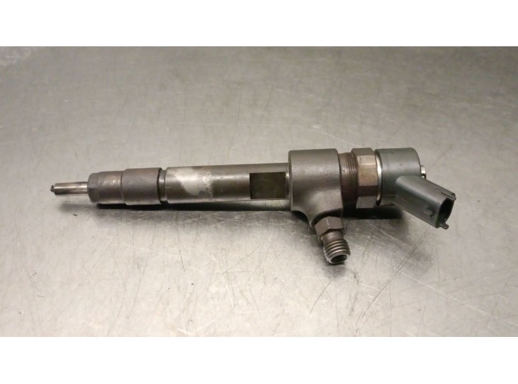 Recambio de inyector para fiat doblo furgoneta/monovolumen (223_) 1.9 jtd referencia OEM IAM 0445110187 