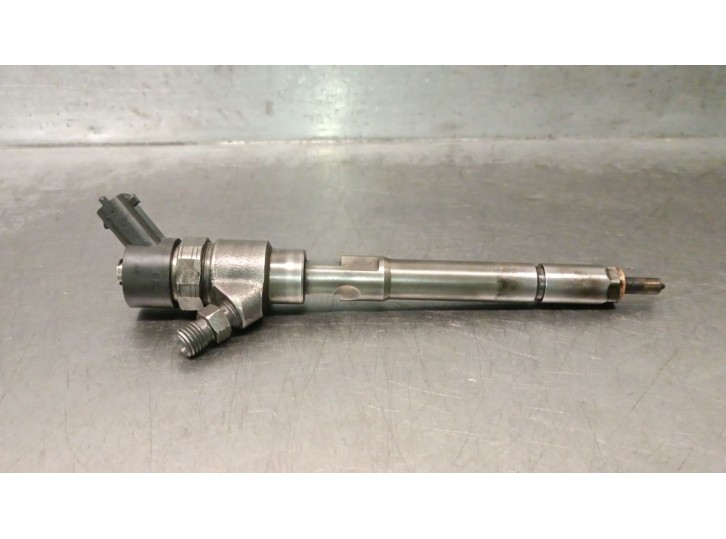 Recambio de inyector para hyundai tucson (jm) 2.0 crdi referencia OEM IAM 3380027400 0445110258