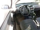 opel corsa c (x01) del año 2004
