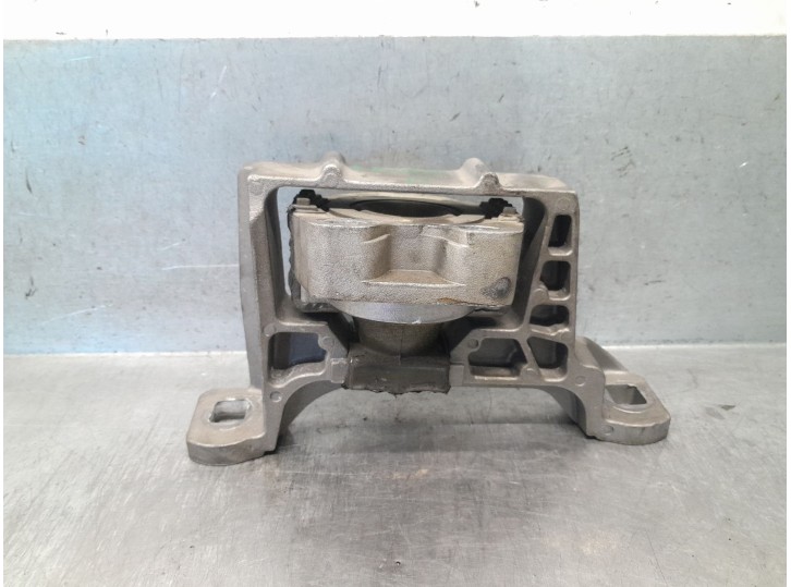Recambio de soporte motor derecho para volvo c30 (533) 1.6 d referencia OEM IAM 31401666 31401666 
