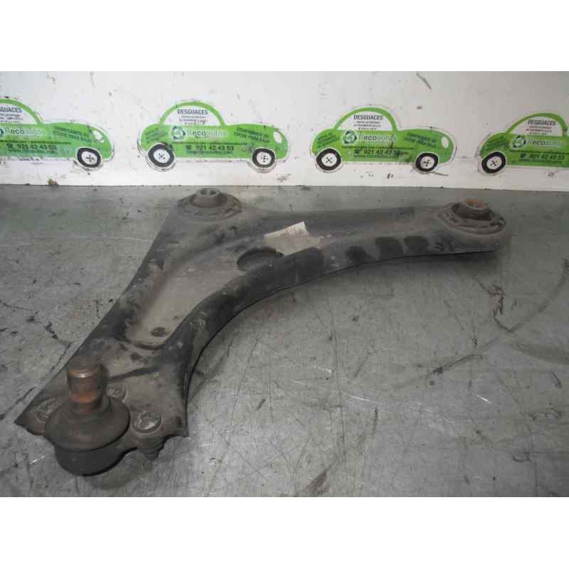 Recambio de brazo suspension inferior delantero izquierdo para peugeot 1007 dolce referencia OEM IAM 3520  