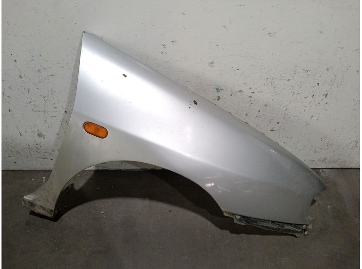 Recambio de aleta delantera derecha para seat ibiza ii (6k1) 1.9 d referencia OEM IAM 6K0821022B 6K0821022B 