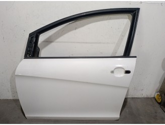 FRONT LEFT DOOR 5P0831055A 5P0831055A 