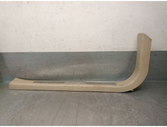 FRONT TRIMS 6792048020 6792048010A0 