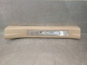 Recambio de molduras traseras para lexus rx (_u3_) 400h awd (mhu38_) referencia OEM IAM 6793048050 6793048050 