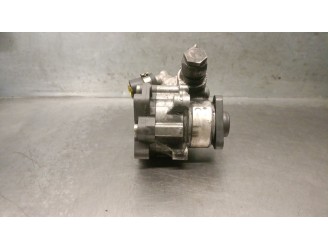 Replacement power steering pump for BMW 5 (E60) 520 i OEM IAM reference 32416766190 32416766190 
