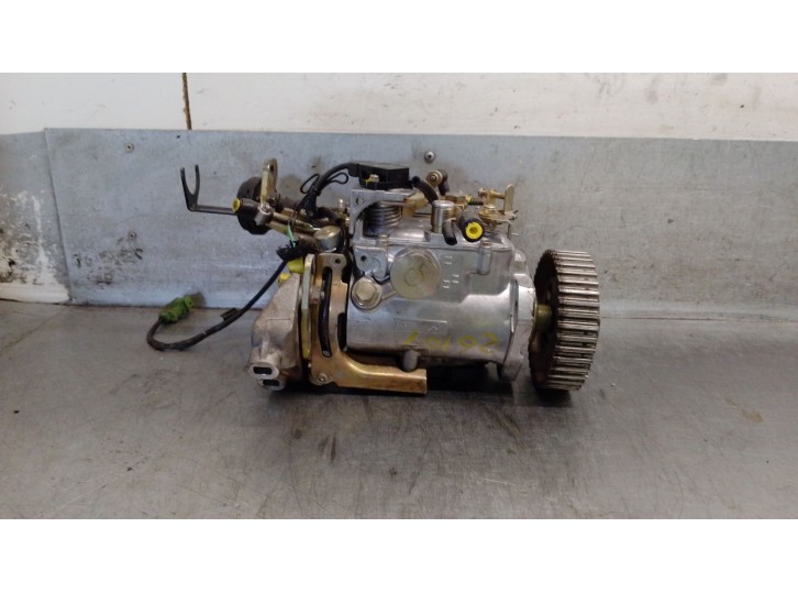 Recambio de bomba inyeccion para volvo s40 i (644) 1.9 td referencia OEM IAM R8448B033A 8251087 