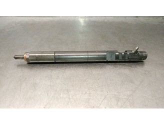 Recambio de inyector para ssangyong rodius i 2.7 xdi referencia OEM IAM A6650170221 EJBR04401D