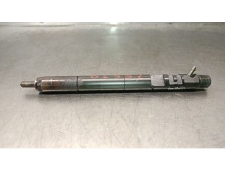 Recambio de inyector para ssangyong rodius i 2.7 xdi referencia OEM IAM A6650170221 EJBR04401D