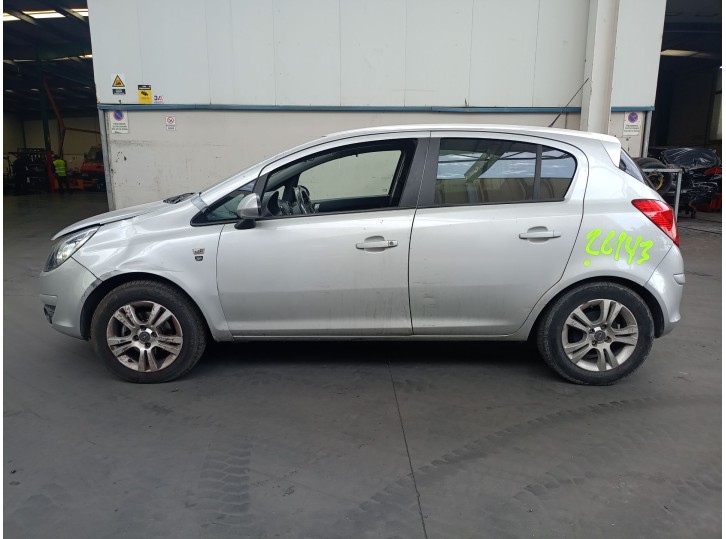 opel corsa d (s07) del año 2010