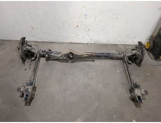 Recambio de puente trasero para nissan almera tino (v10) 1.8 referencia OEM IAM 55501BU000 55501BU000 