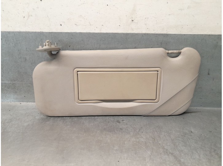 Replacement left sun visor for Citroën Xsara Picasso (N68) 2.0 HDI OEM IAM reference 8143HL 8143HL