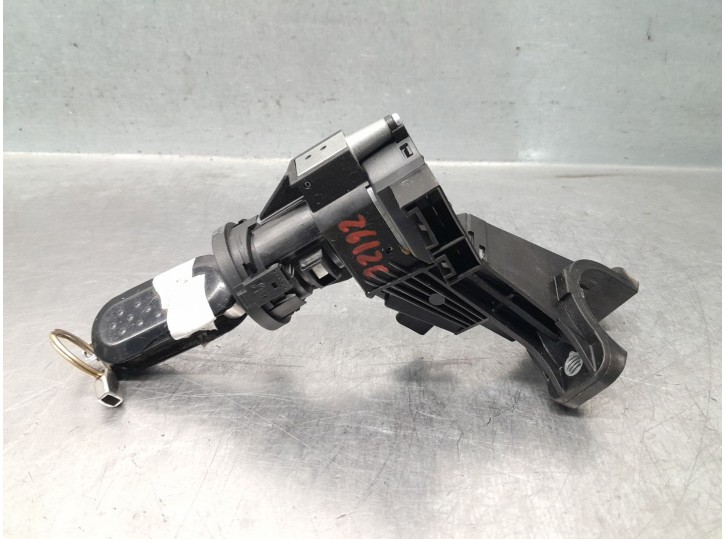 Replacement ignition switch for Fiat 500L (351_, 352_) 1.6 D Multijet (199LYE1B) OEM IAM reference 00505254300 50525430