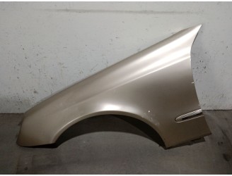 LEFT FRONT FENDER A2118800718 A2118800718 