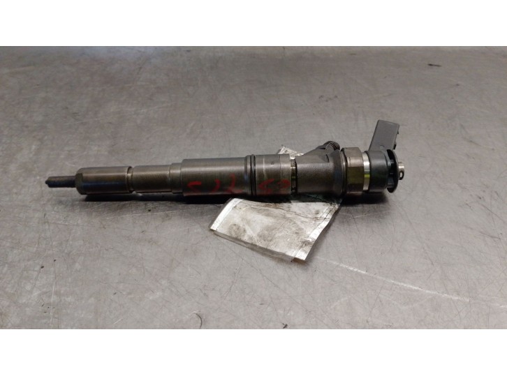 Recambio de inyector para bmw 3 (e46) 320 d referencia OEM IAM 7789661 0445110131
