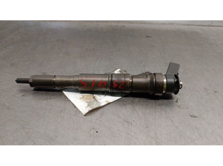 Recambio de inyector para bmw 3 (e46) 320 d referencia OEM IAM 7789661 0445110131