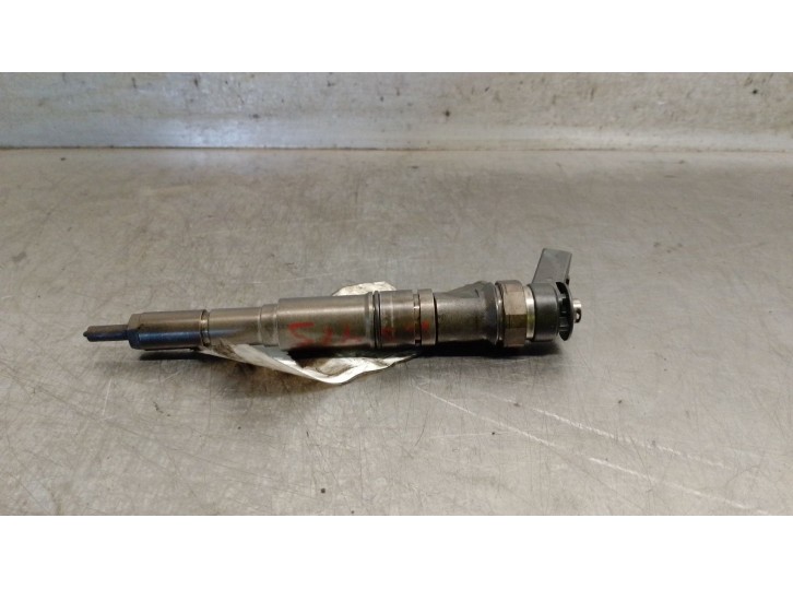 Recambio de inyector para bmw 3 (e46) 320 d referencia OEM IAM 7789661 0445110131