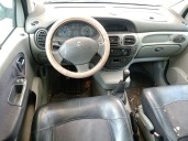 Renault Scénic I MPV (JA0/1_, FA0_) from the year 2007