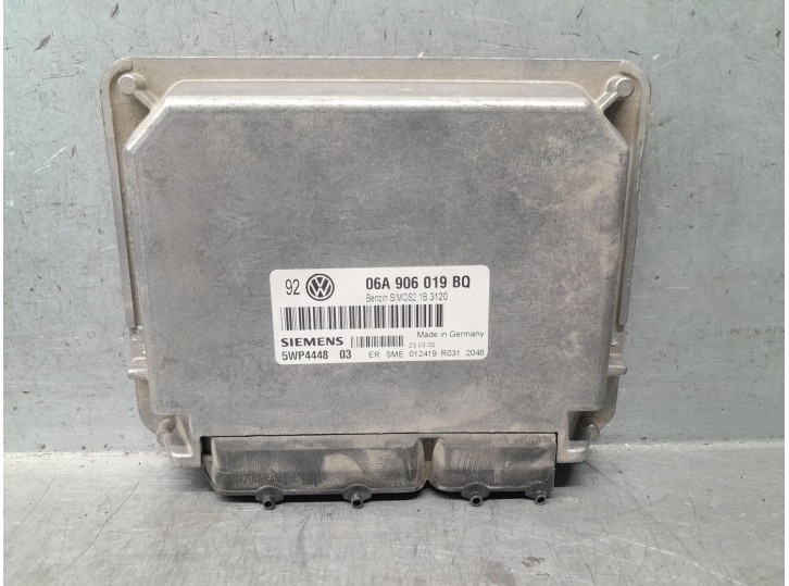 Recambio de centralita motor uce para volkswagen golf iv (1j1) 1.6 referencia OEM IAM 06A906019BQ 5WP444803