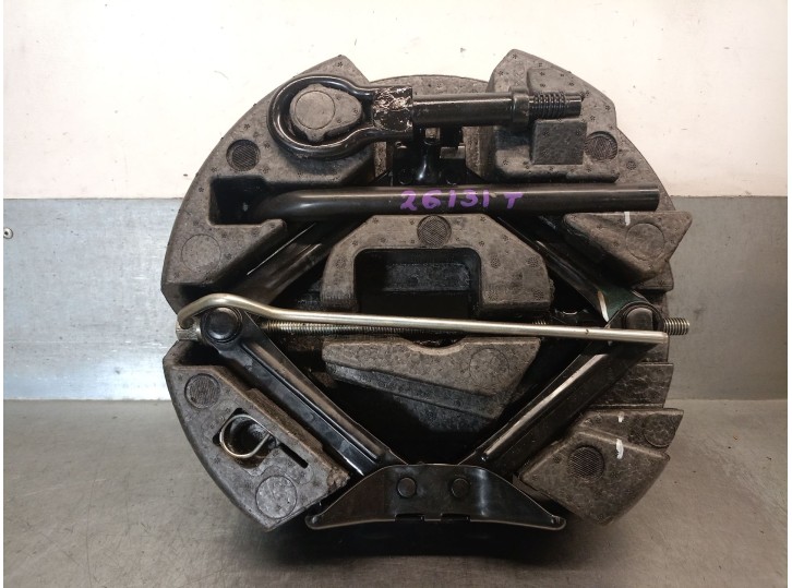 Replacement jack for Ford C-Max II (DXA/CB7, DXA/CEU) 1.6 TDCi OEM IAM reference BM5117000EC