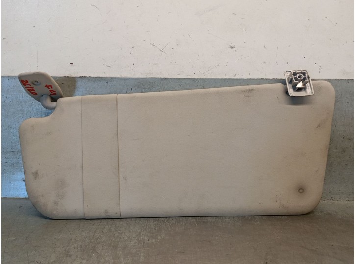 Replacement left sun visor for Citroën Berlingo van/minivan (B9) 1.6 BlueHDi 100 OEM IAM reference 8143XZ 8143XZ