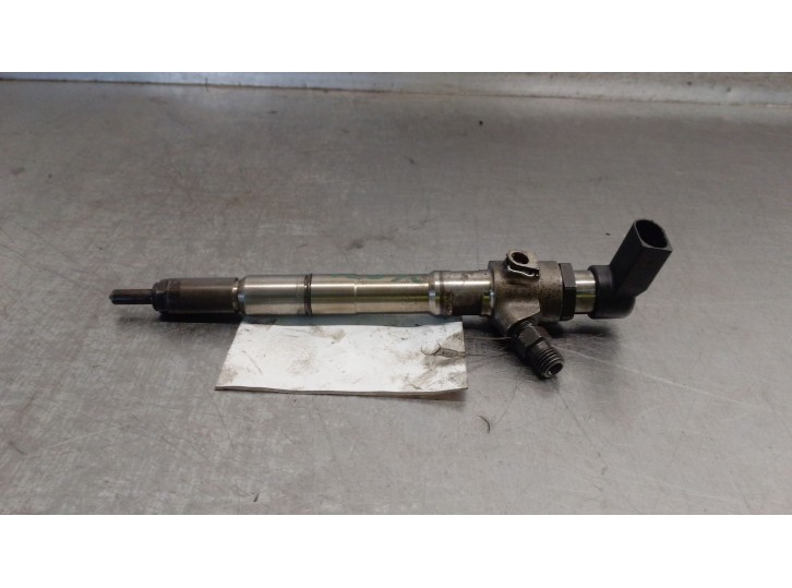 Recambio de inyector para seat altea xl (5p5, 5p8) 1.6 tdi referencia OEM IAM 03L130277B