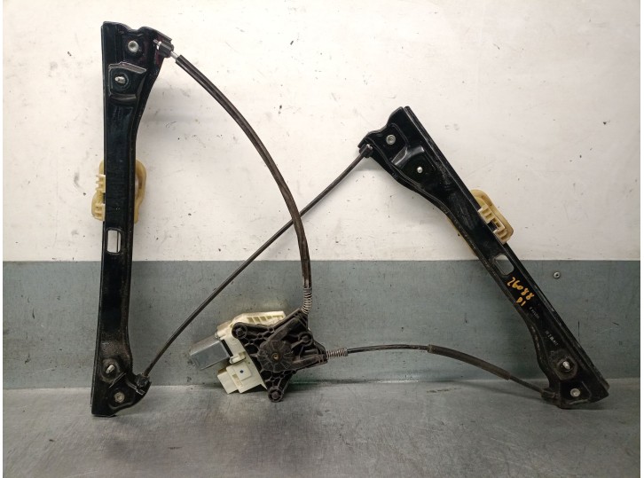 Replacement front left window regulator for Skoda Rapid (NH3, NK3, NK6) 1.6 OEM IAM reference 5JA837461 5JA837461