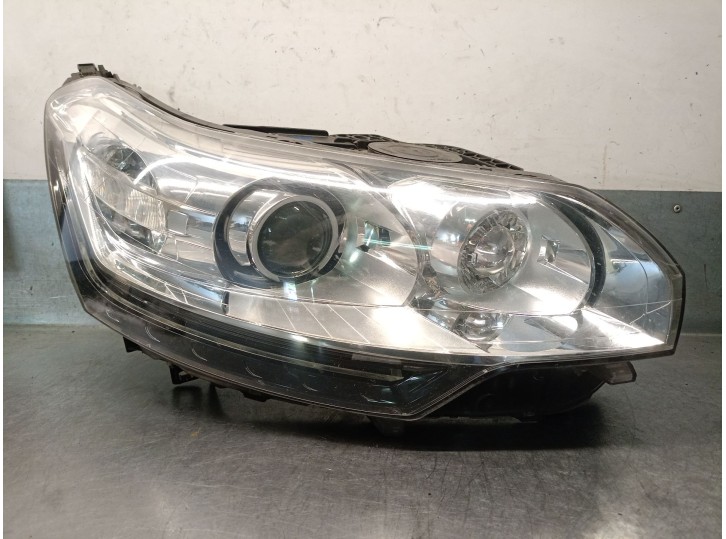 Replacement right headlight for Citroën C5 III Break (RW_) 2.0 HDi 165 OEM IAM reference 6206W0 6206W0 