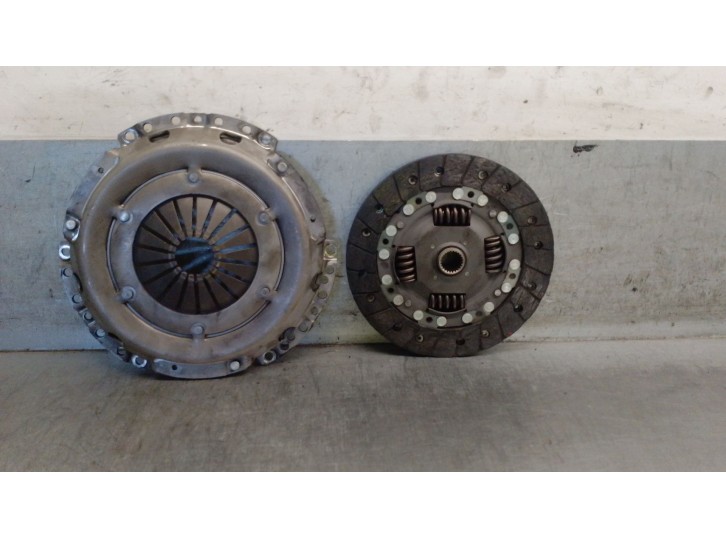 Recambio de kit embrague para seat ibiza ii (6k1) 1.4 i referencia OEM IAM 052141025Q 052141025Q 