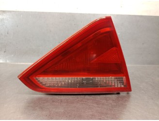 LEFT TAILGATE REAR LIGHT 8T0945093 8T0945093 
