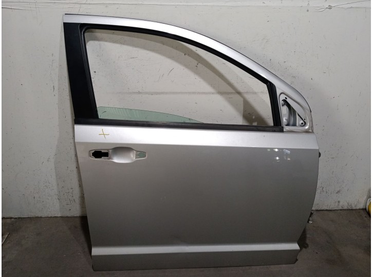 Recambio de puerta delantera derecha para fiat freemont (345_) 2.0 jtd referencia OEM IAM K68067470AD K68067470AD 
