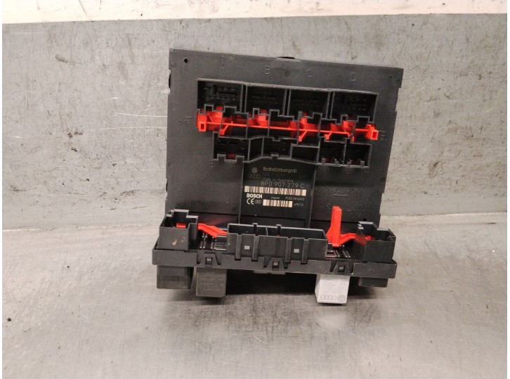Recambio de caja reles / fusibles para audi a3 (8p1) 2.0 tdi 16v referencia OEM IAM 8P0907279C F005V00493
