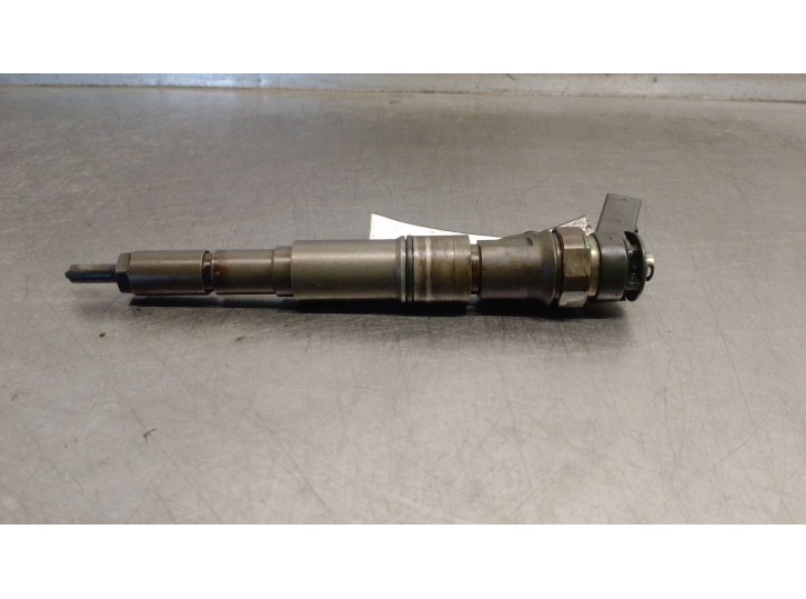Recambio de inyector para bmw 3 (e46) 320 d referencia OEM IAM 7788609 0445110080