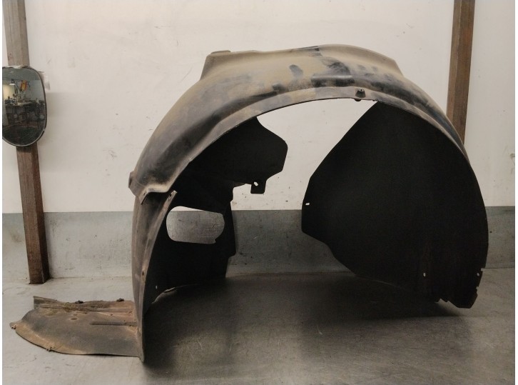 Replacement front left wheel arch for Audi A3 (8P1) 2.0 TDI 16V OEM IAM reference 8P0821171G 8P0821171G