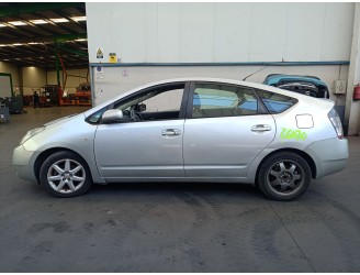 toyota prius liftback (_w2_) del año 2003