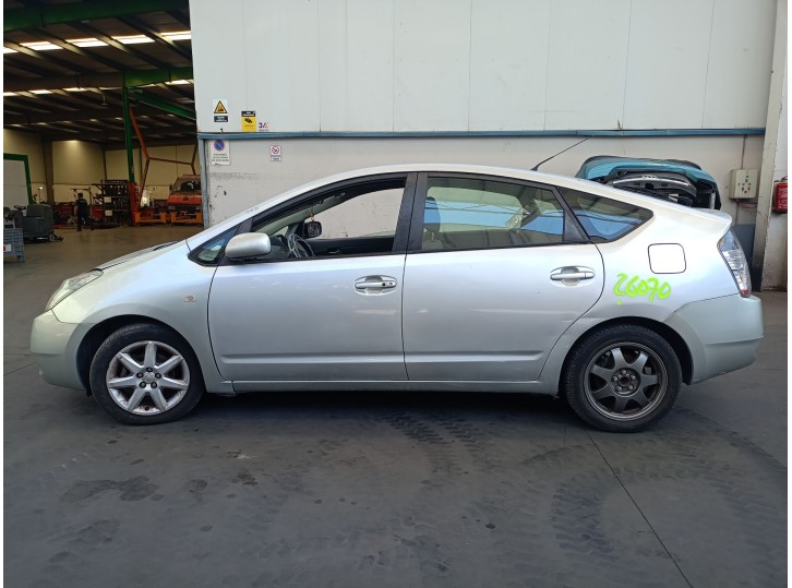toyota prius liftback (_w2_) del año 2003