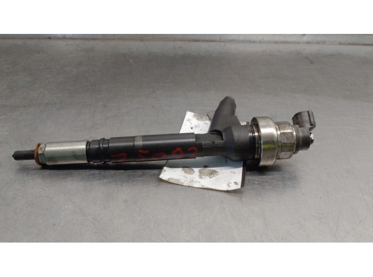 Recambio de inyector para opel combo furgoneta/monovolumen 1.7 cdti 16v referencia OEM IAM 8973138613 05H09151