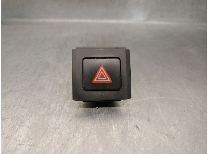 Recambio de warning para audi a4 b9 (8w2, 8wc) 2.0 tdi referencia OEM IAM 8W0941509A 8W0941509A 